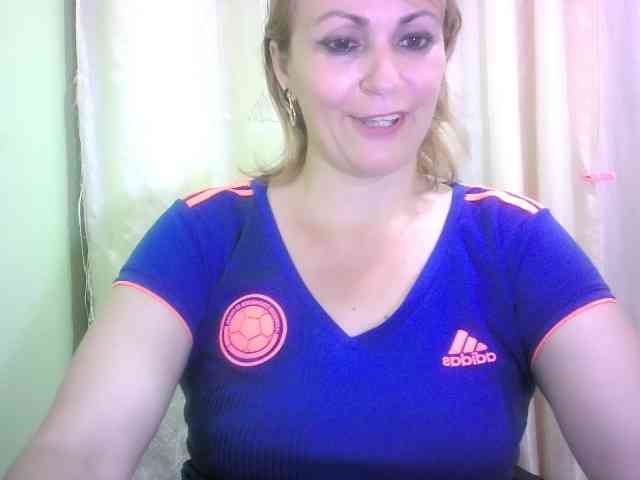 auroramia123 webcam