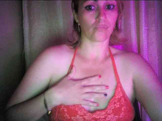 auroramia123 webcam