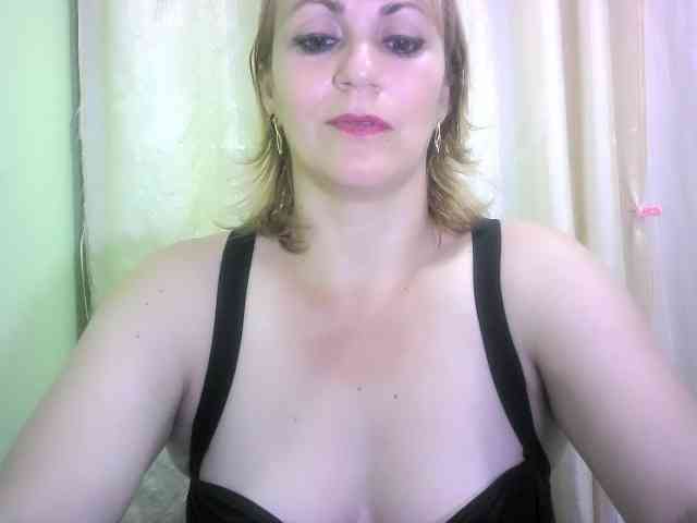 auroramia123 webcam