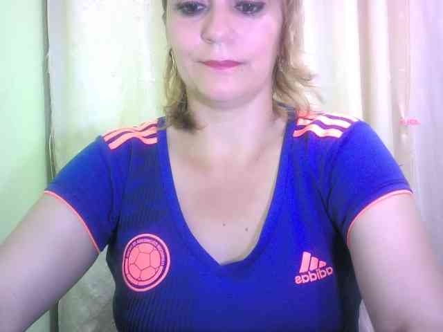 auroramia123 webcam