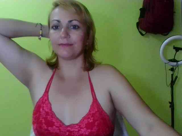 auroramia123 webcam