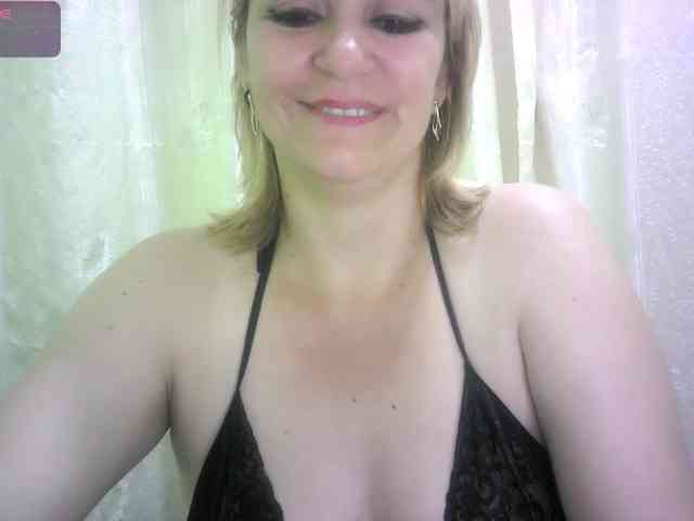 auroramia123 webcam