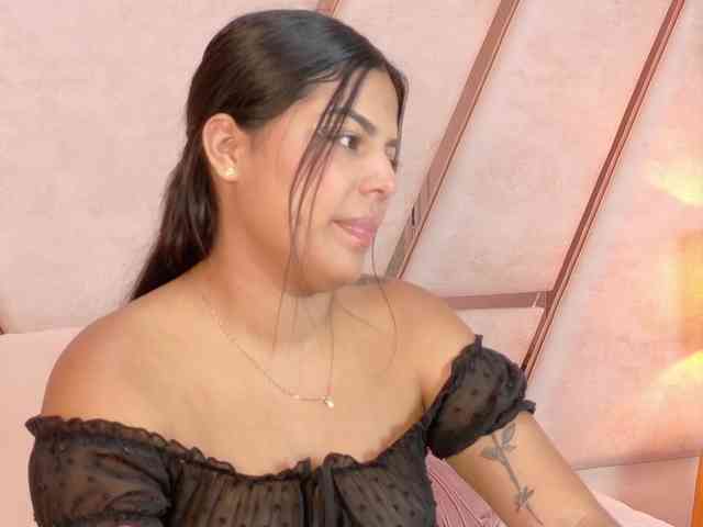 SofiaPrescott webcam