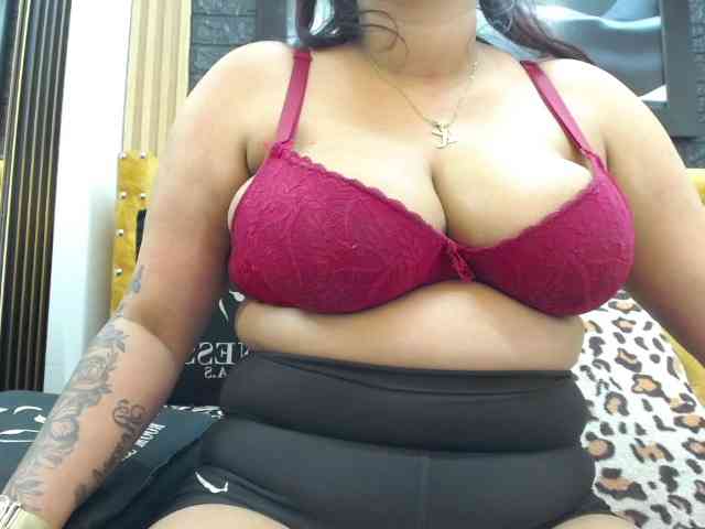 valeriwet webcam