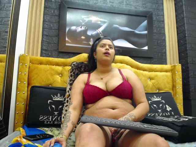 valeriwet webcam