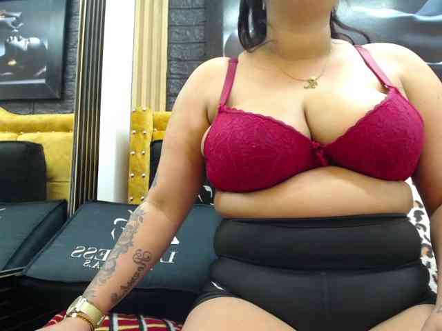 valeriwet webcam
