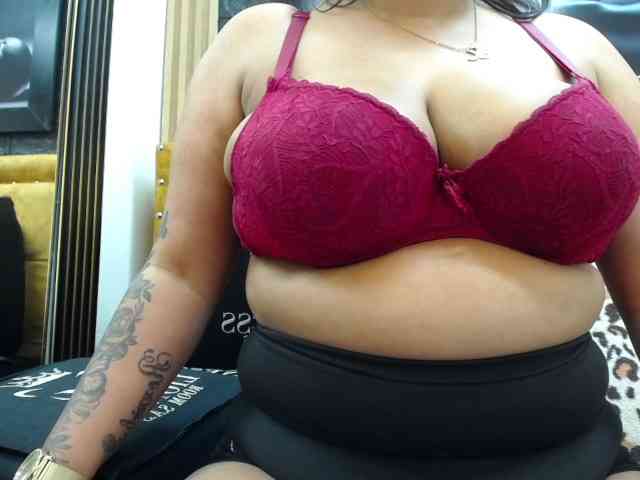 valeriwet webcam