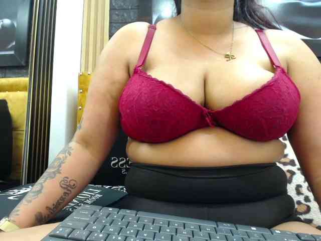 valeriwet webcam