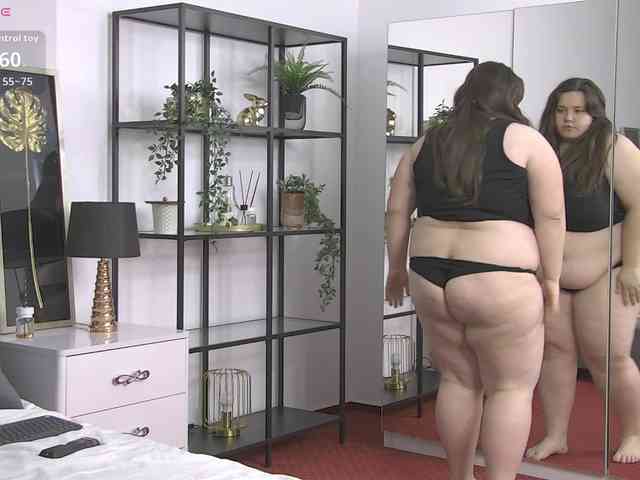 LaylaBlaze webcam