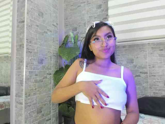 AmberBlazze webcam