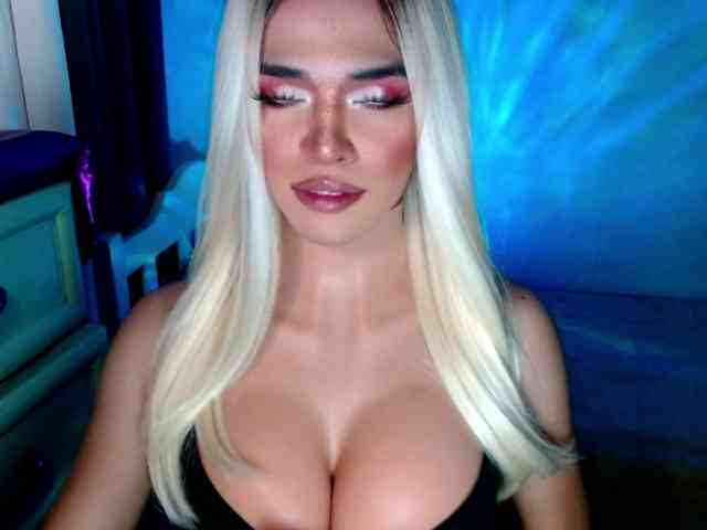 lusciousgirlx Live Webcam on BongaCams