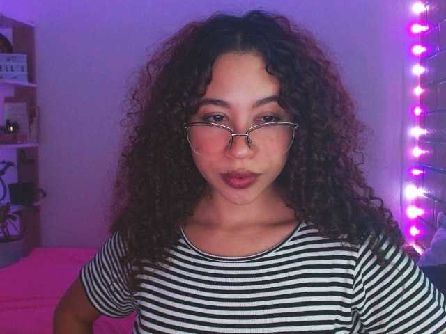 Medussa333 webcam bongacams model stream image