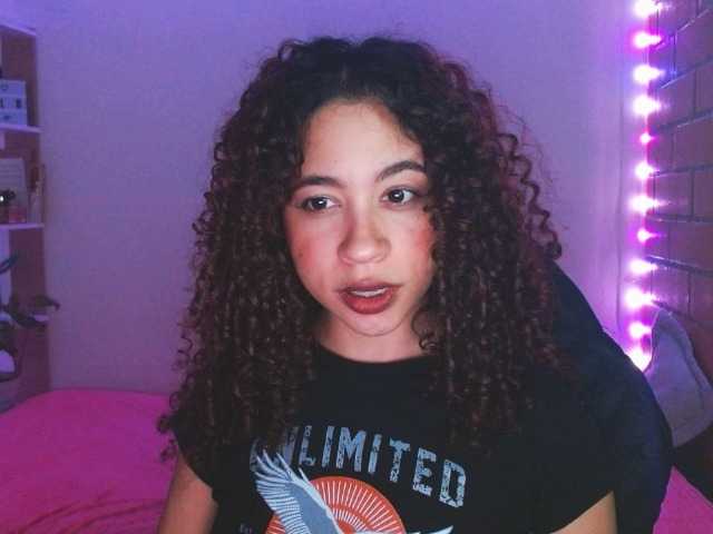 Medussa333's BongaCams show and profile