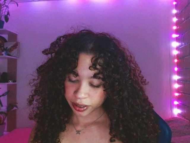 Medussa333's BongaCams show and profile