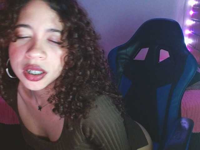 Medussa333's BongaCams show and profile