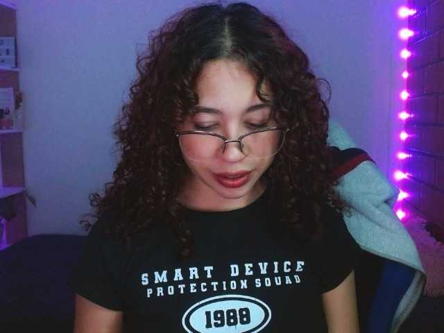 Medussa333's BongaCams show and profile