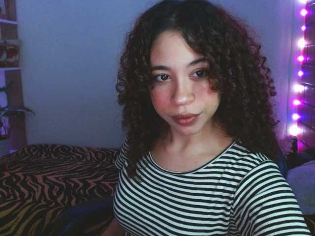 Medussa333's BongaCams show and profile