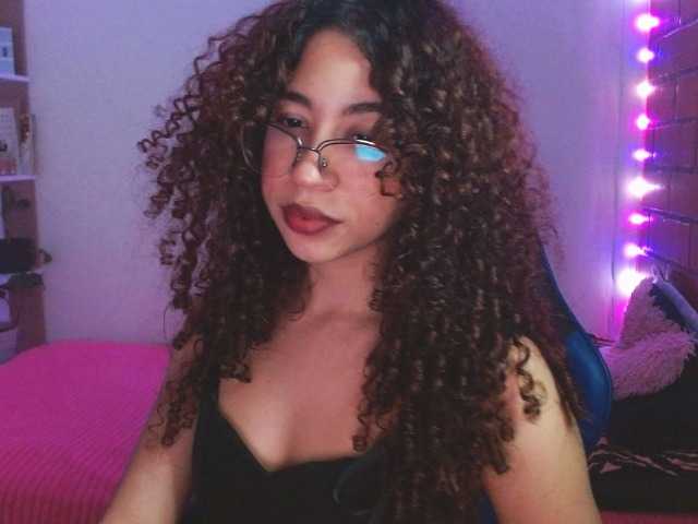 Medussa333's BongaCams show and profile