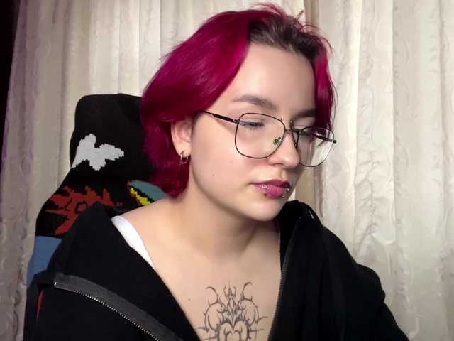 YoungAvenoso – webcam model profile photo