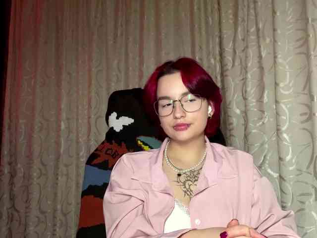YoungAvenoso webcam