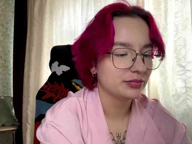 YoungAvenoso webcam