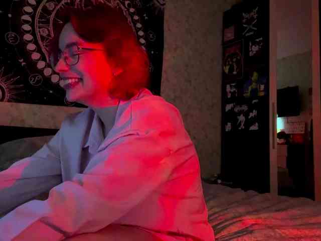 YoungAvenoso webcam