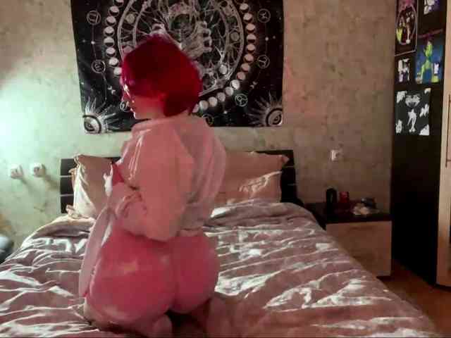 YoungAvenoso webcam