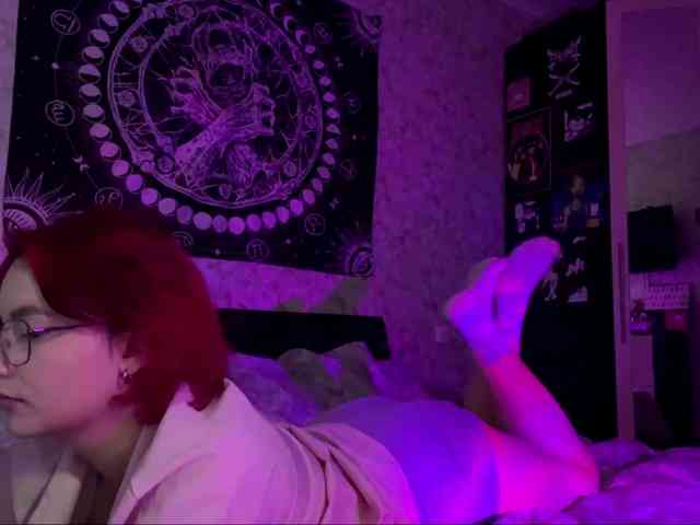 YoungAvenoso webcam