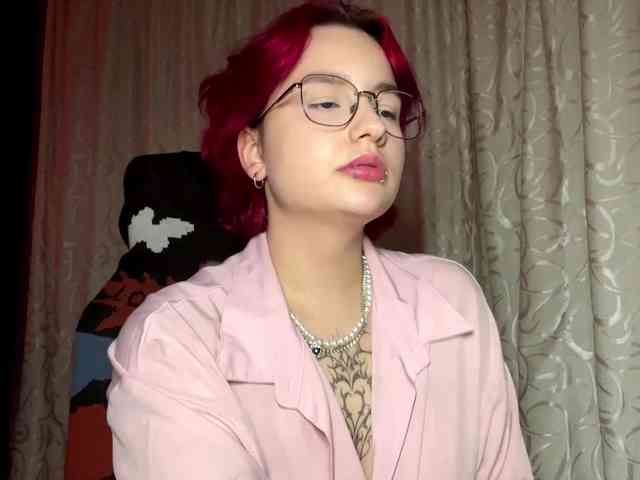 YoungAvenoso webcam