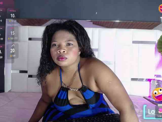 KattyBrown webcam