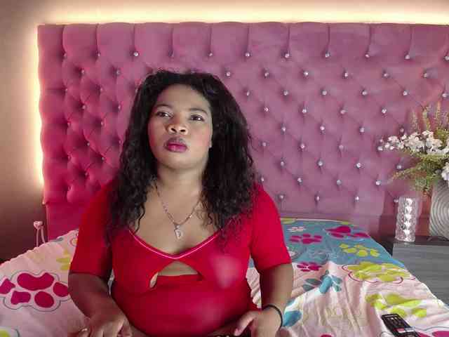 KattyBrown webcam