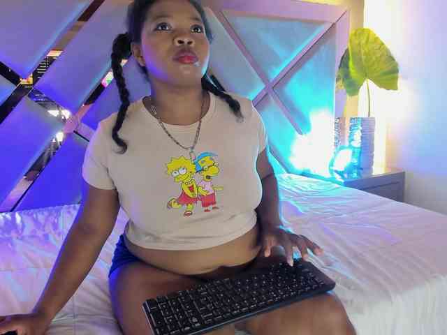 KattyBrown webcam