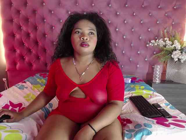 KattyBrown webcam