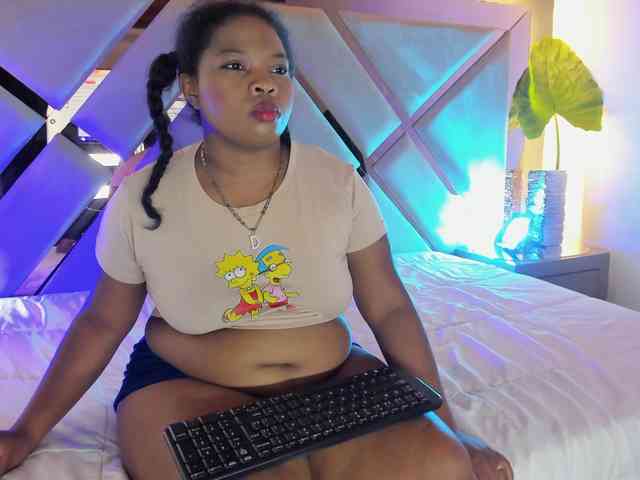KattyBrown webcam
