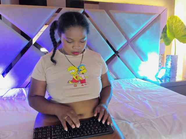 KattyBrown webcam