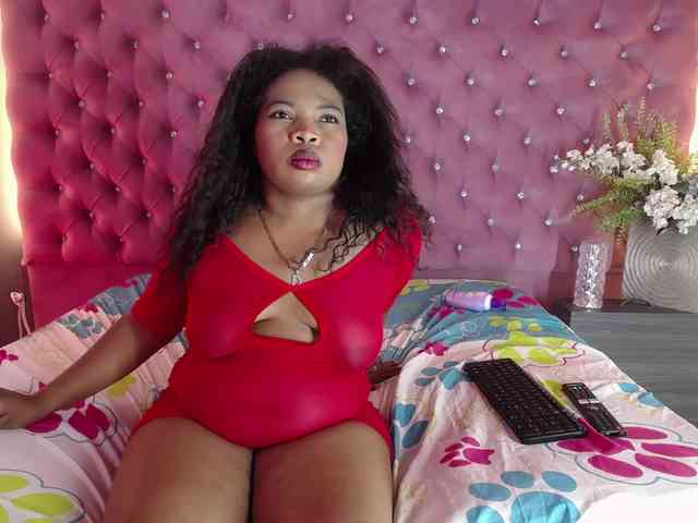 KattyBrown webcam