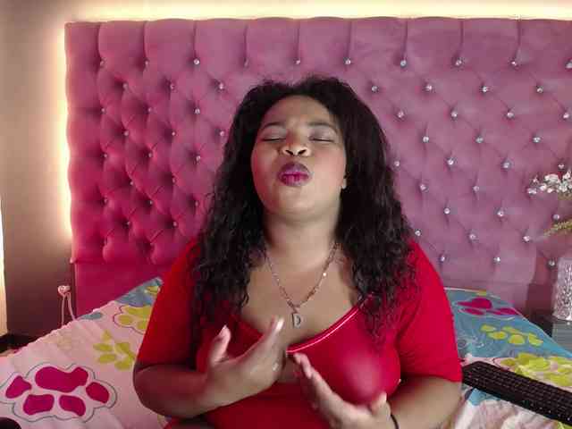 KattyBrown webcam