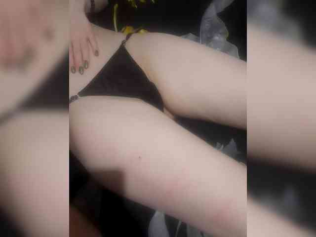 SweetPussy777 webcam