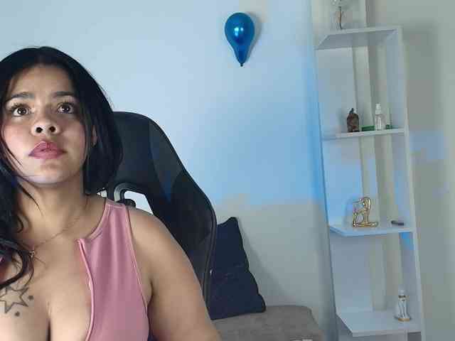 dakothabrown webcam