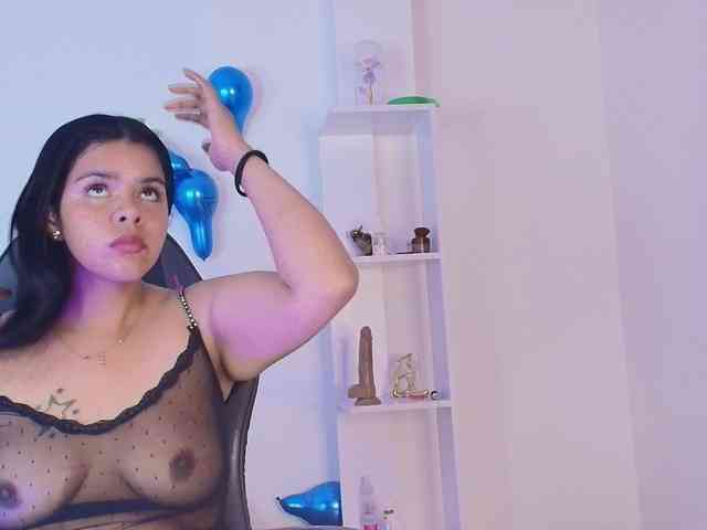 dakothabrown webcam