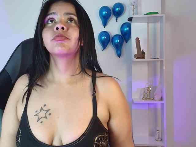 dakothabrown webcam