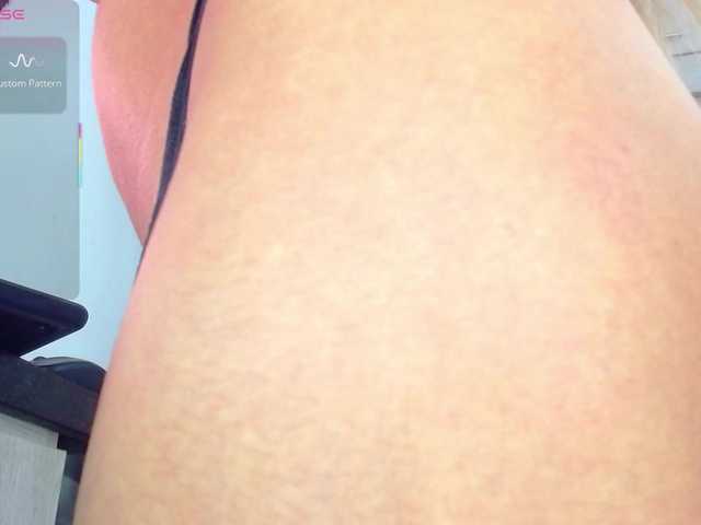 Violetta-Awesome-trans