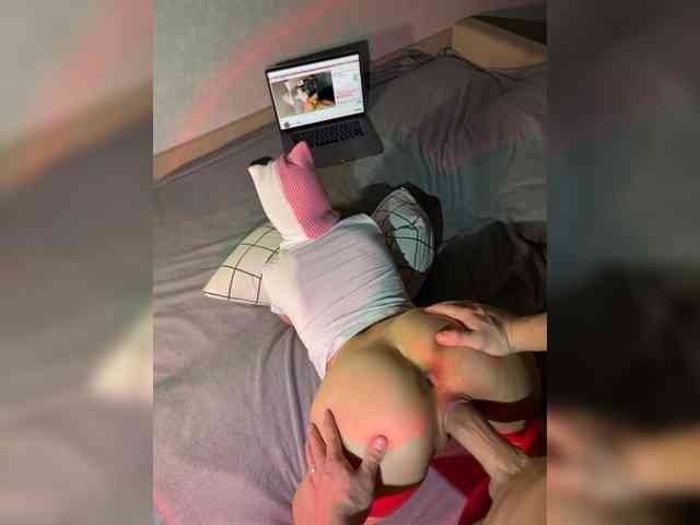 Lovemilss webcam