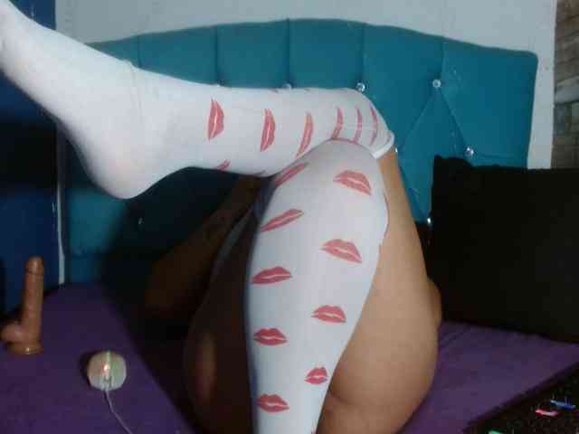 Yesamyn-Stone69 Yesamyn-Stone69