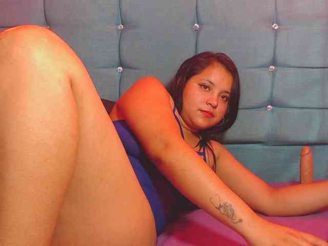 Yesamyn-Stone69 Yesamyn-Stone69