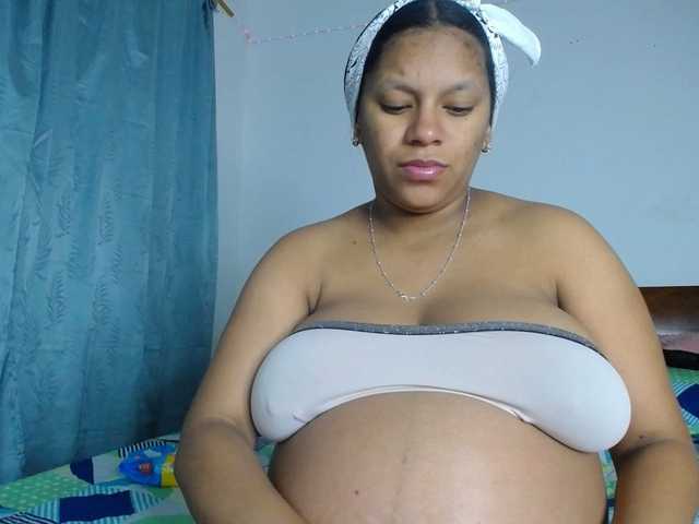 Camila-sex's BongaCams show and profile