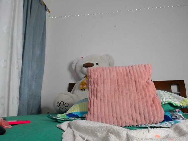 Camila-sex's BongaCams show and profile