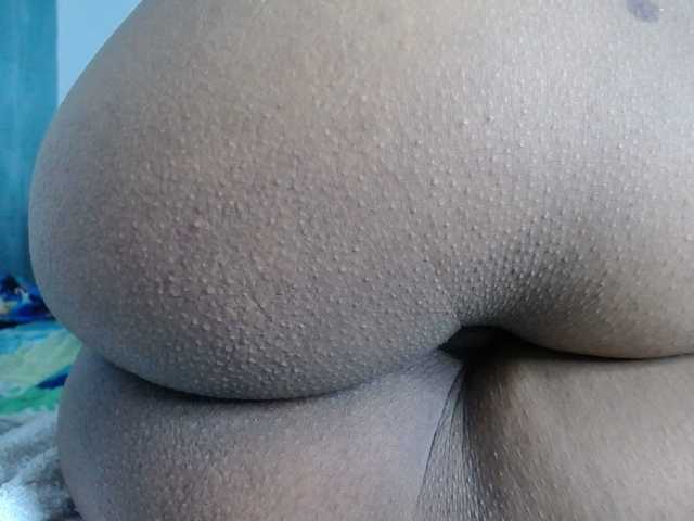 Camila-sex's BongaCams show and profile