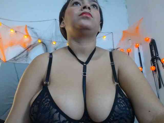 Camila-sex webcam