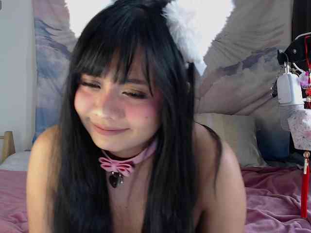 MyAsianWaifu webcam